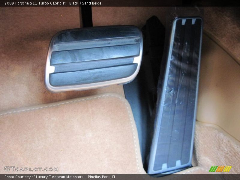 Black / Sand Beige 2009 Porsche 911 Turbo Cabriolet