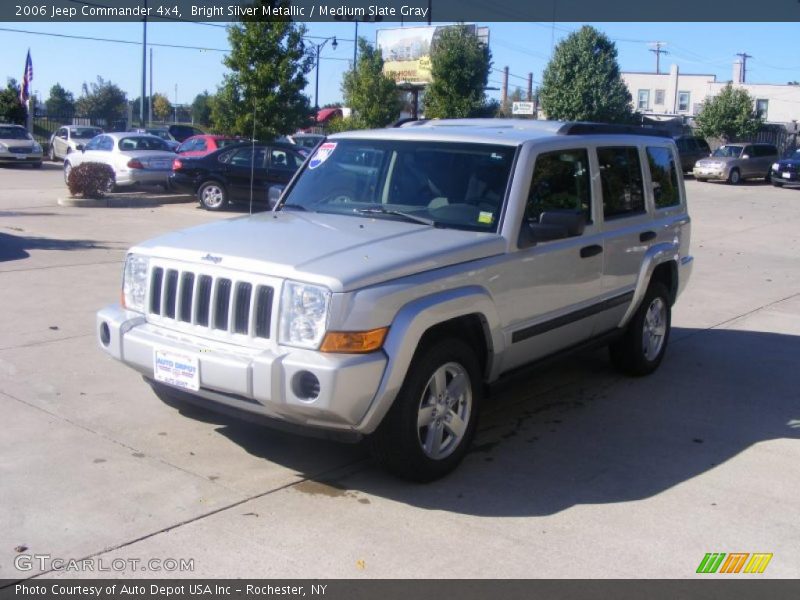 Bright Silver Metallic / Medium Slate Gray 2006 Jeep Commander 4x4