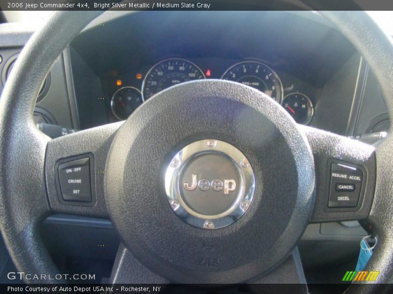 Bright Silver Metallic / Medium Slate Gray 2006 Jeep Commander 4x4