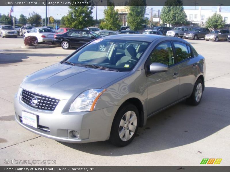 Magnetic Gray / Charcoal 2009 Nissan Sentra 2.0