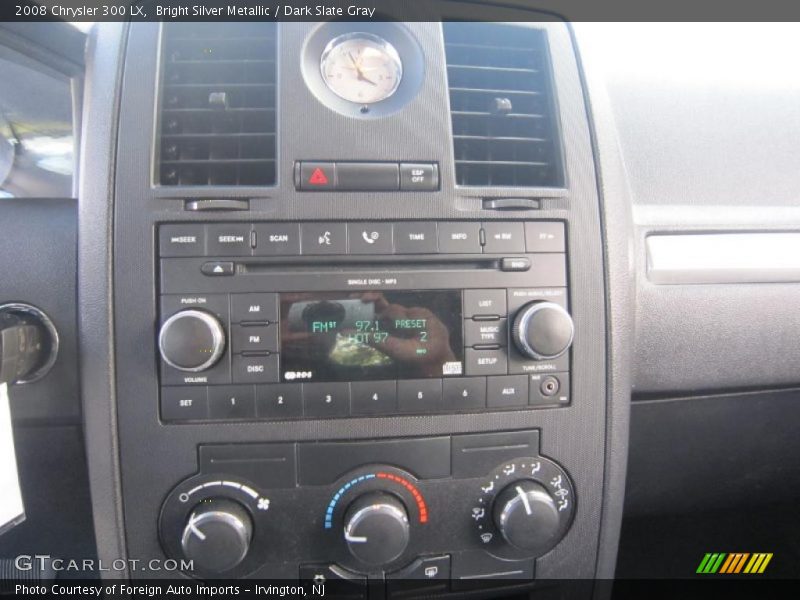 Bright Silver Metallic / Dark Slate Gray 2008 Chrysler 300 LX
