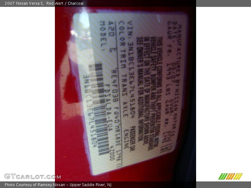 Red Alert / Charcoal 2007 Nissan Versa S