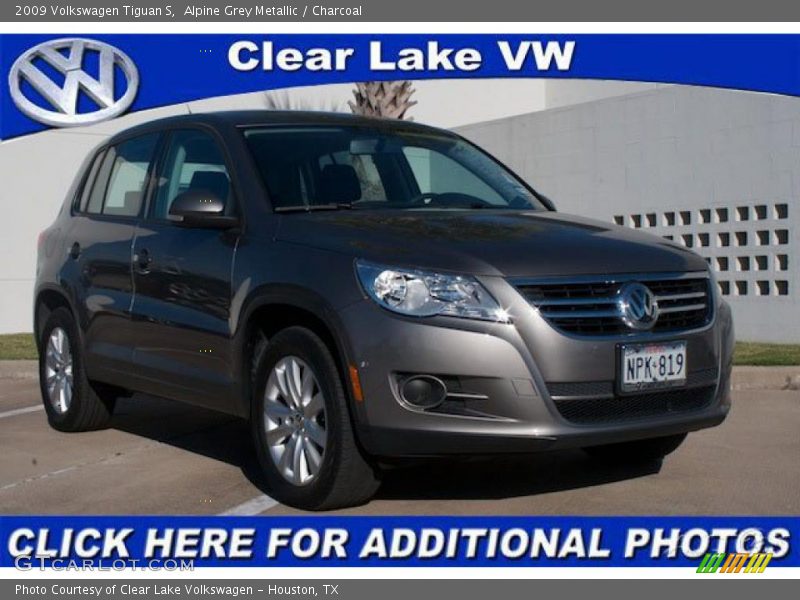 Alpine Grey Metallic / Charcoal 2009 Volkswagen Tiguan S