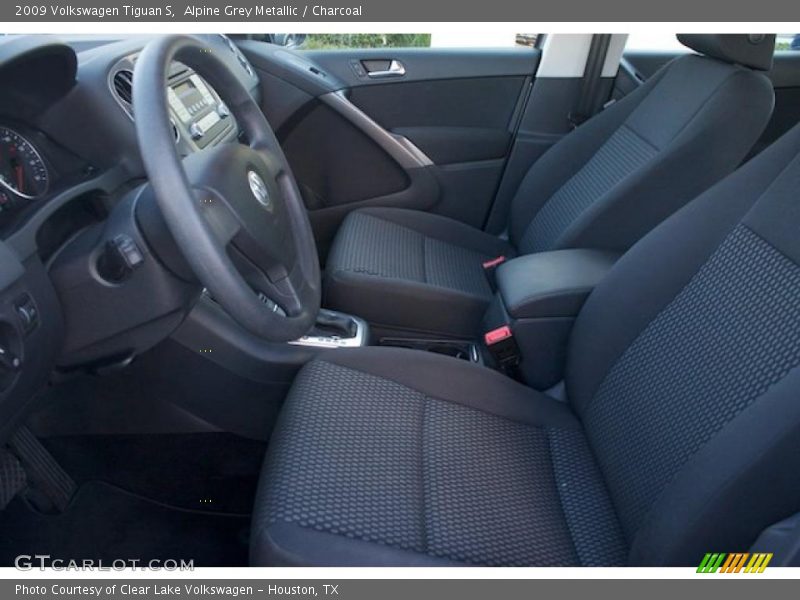 Alpine Grey Metallic / Charcoal 2009 Volkswagen Tiguan S