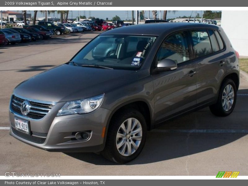 Alpine Grey Metallic / Charcoal 2009 Volkswagen Tiguan S