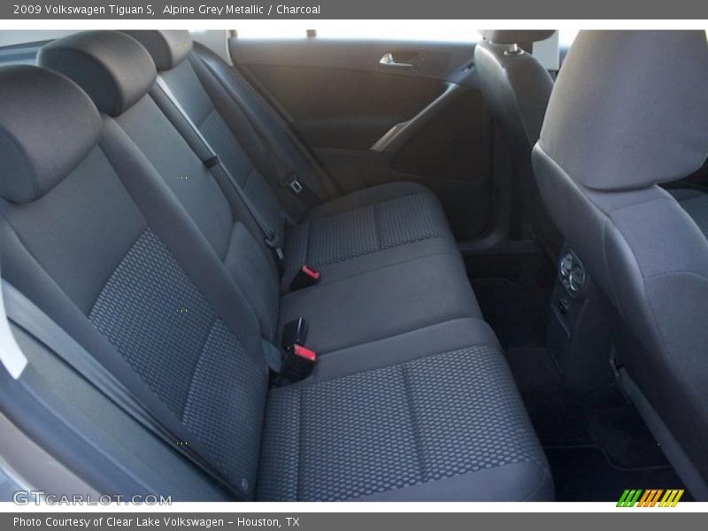 Alpine Grey Metallic / Charcoal 2009 Volkswagen Tiguan S