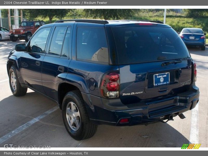 Indigo Blue Metallic / Medium Pewter 2004 Chevrolet TrailBlazer LS