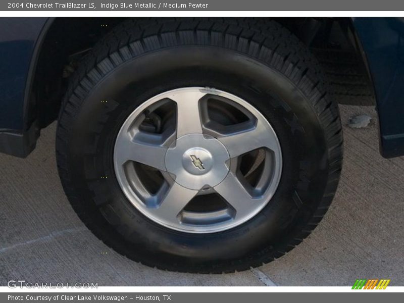 Indigo Blue Metallic / Medium Pewter 2004 Chevrolet TrailBlazer LS