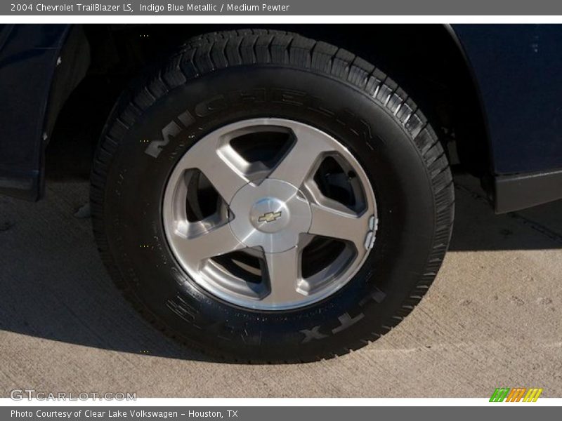 Indigo Blue Metallic / Medium Pewter 2004 Chevrolet TrailBlazer LS