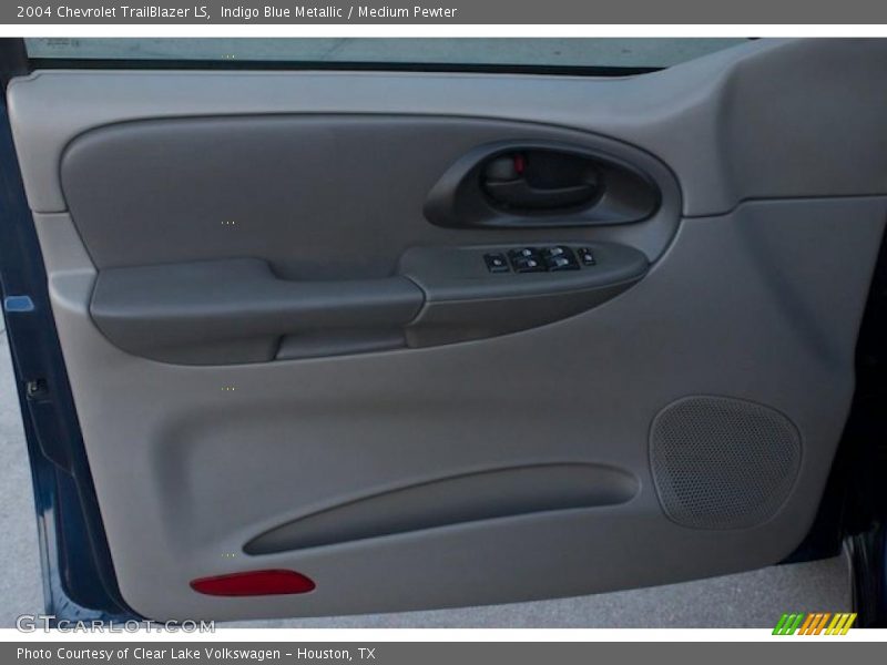 Indigo Blue Metallic / Medium Pewter 2004 Chevrolet TrailBlazer LS