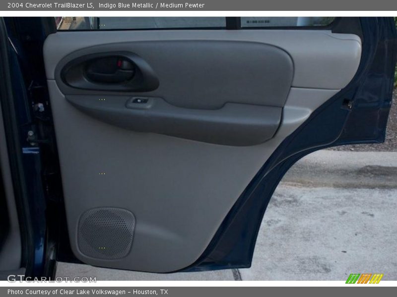 Indigo Blue Metallic / Medium Pewter 2004 Chevrolet TrailBlazer LS