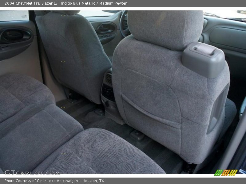 Indigo Blue Metallic / Medium Pewter 2004 Chevrolet TrailBlazer LS