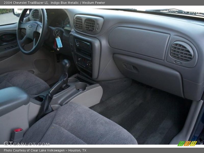 Indigo Blue Metallic / Medium Pewter 2004 Chevrolet TrailBlazer LS