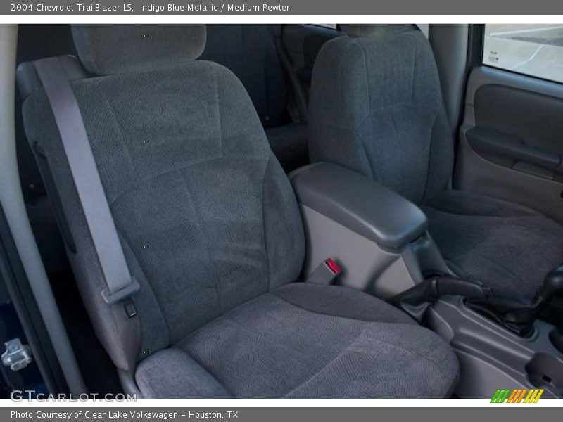 Indigo Blue Metallic / Medium Pewter 2004 Chevrolet TrailBlazer LS