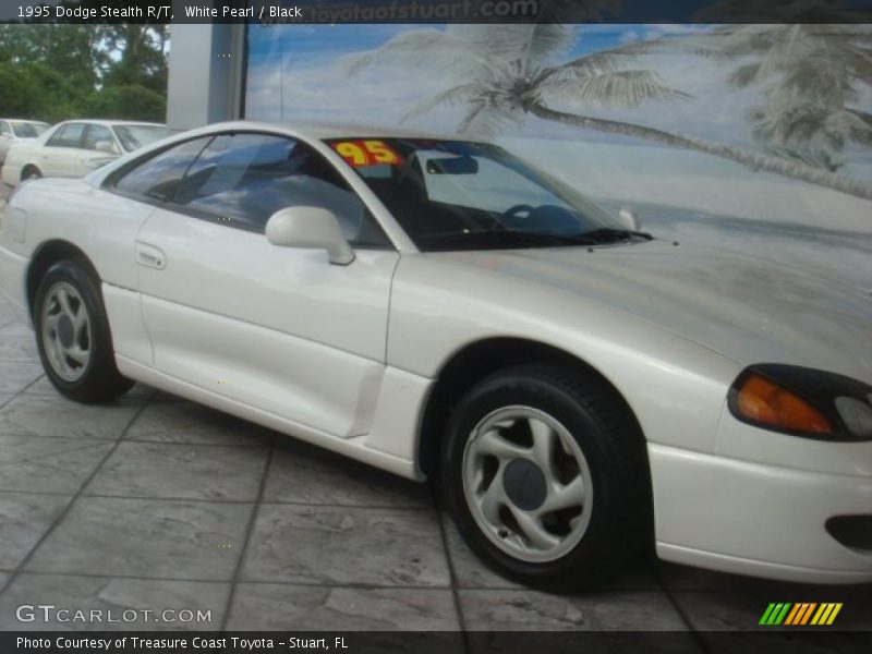 White Pearl / Black 1995 Dodge Stealth R/T