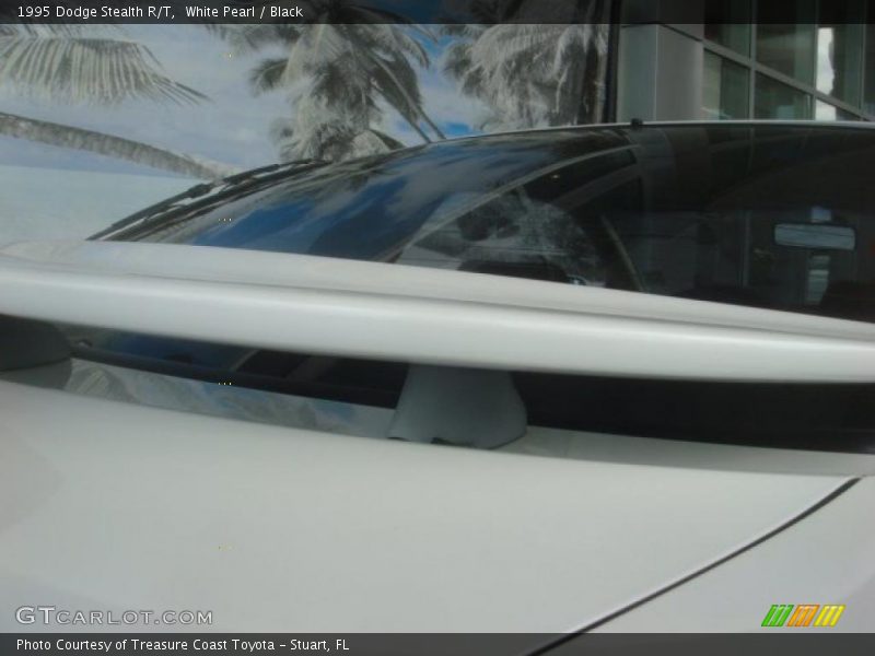 White Pearl / Black 1995 Dodge Stealth R/T
