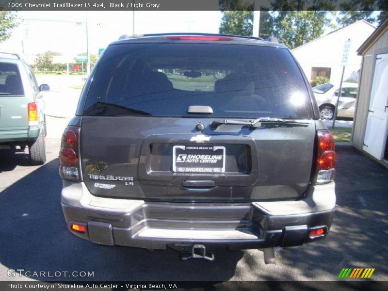 Black / Light Gray 2006 Chevrolet TrailBlazer LS 4x4