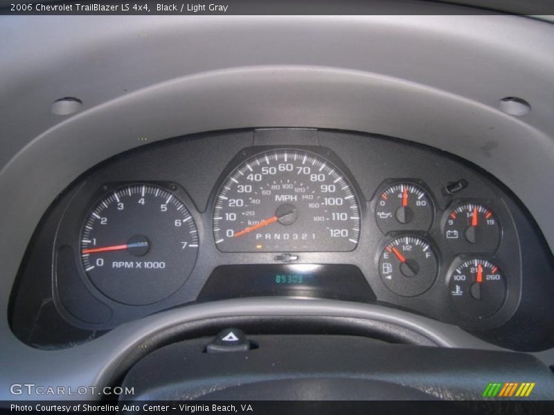 Black / Light Gray 2006 Chevrolet TrailBlazer LS 4x4