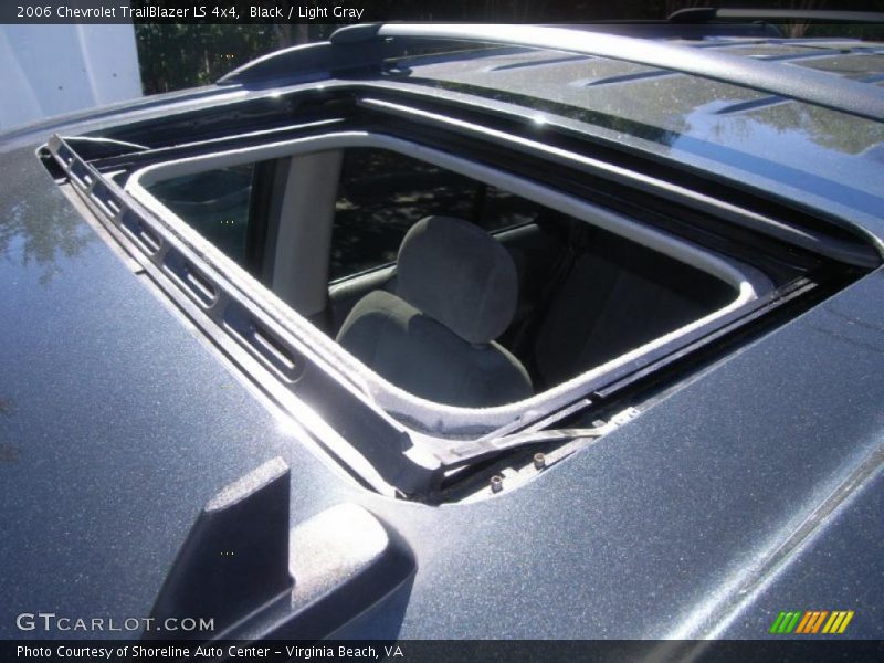 Black / Light Gray 2006 Chevrolet TrailBlazer LS 4x4