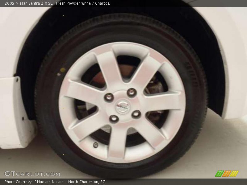 Fresh Powder White / Charcoal 2009 Nissan Sentra 2.0 SL