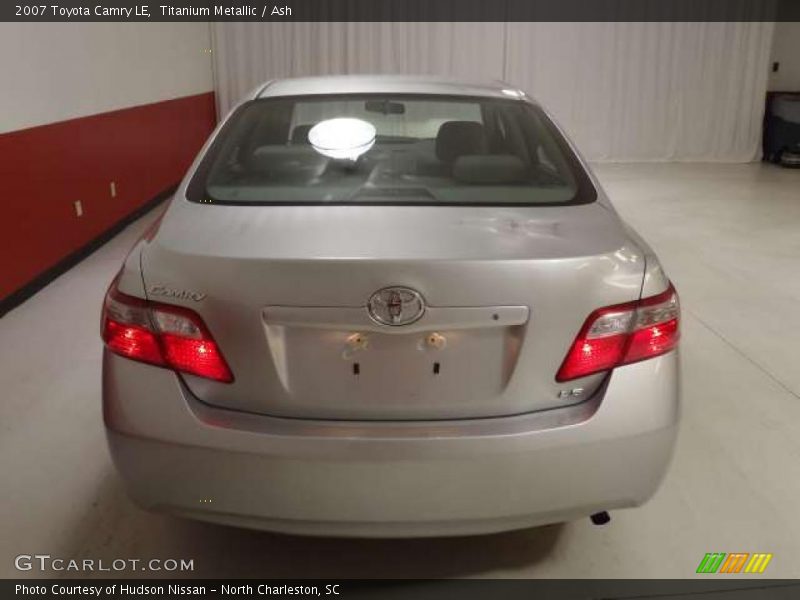 Titanium Metallic / Ash 2007 Toyota Camry LE