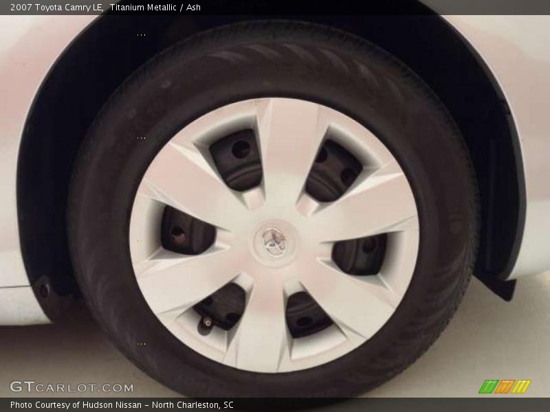 Titanium Metallic / Ash 2007 Toyota Camry LE