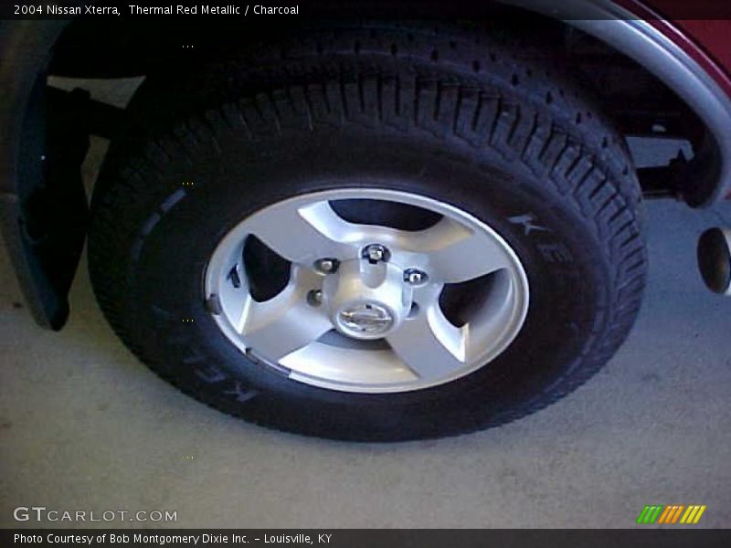 Thermal Red Metallic / Charcoal 2004 Nissan Xterra