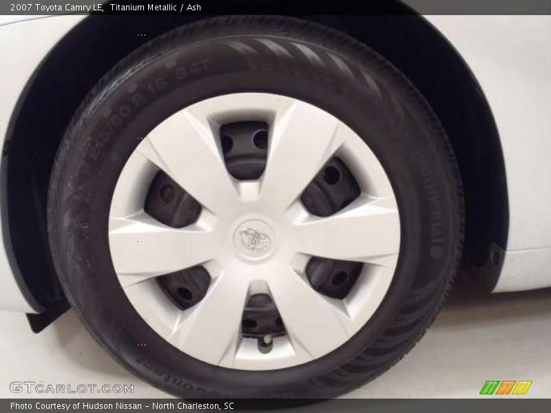 Titanium Metallic / Ash 2007 Toyota Camry LE