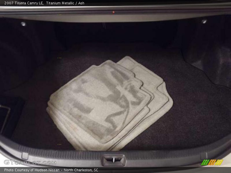 Titanium Metallic / Ash 2007 Toyota Camry LE