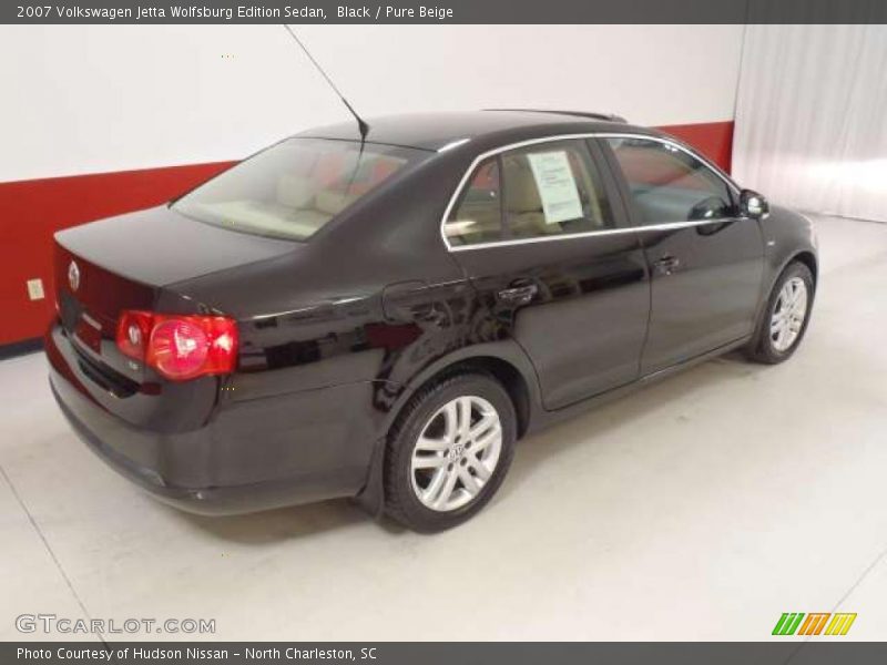 Black / Pure Beige 2007 Volkswagen Jetta Wolfsburg Edition Sedan