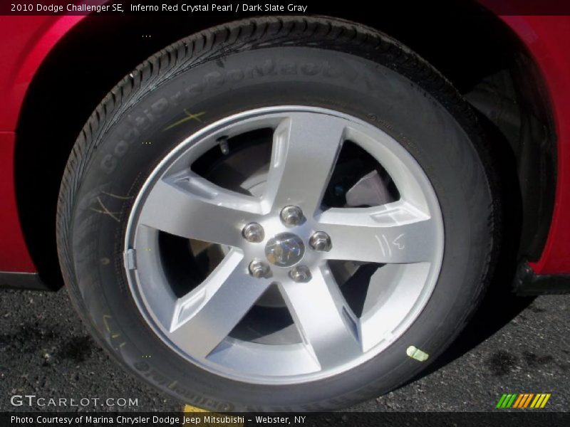 Inferno Red Crystal Pearl / Dark Slate Gray 2010 Dodge Challenger SE