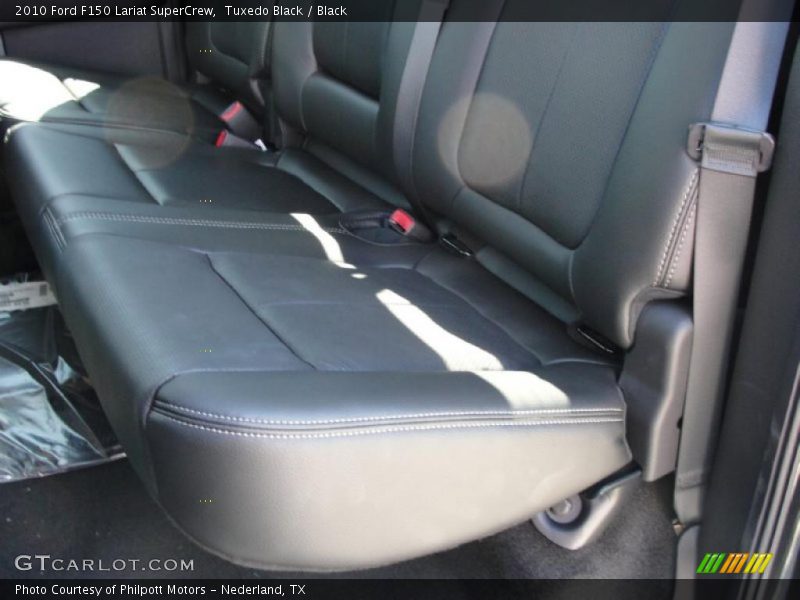 Tuxedo Black / Black 2010 Ford F150 Lariat SuperCrew