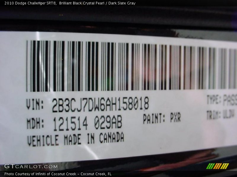 Brilliant Black Crystal Pearl / Dark Slate Gray 2010 Dodge Challenger SRT8