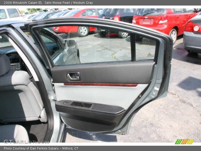 Satin Meisai Pearl / Medium Gray 2009 Mitsubishi Galant ES