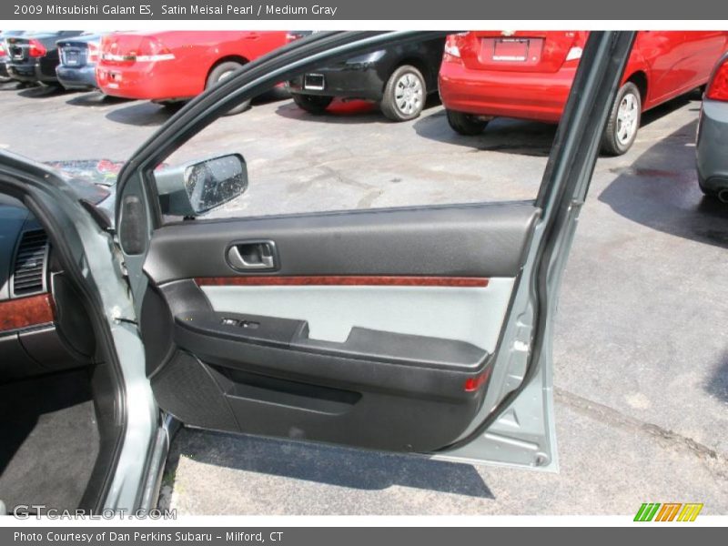 Satin Meisai Pearl / Medium Gray 2009 Mitsubishi Galant ES