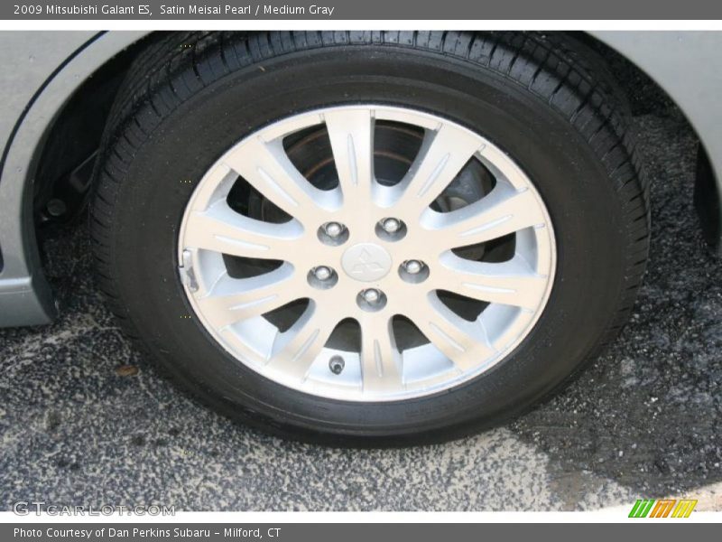 Satin Meisai Pearl / Medium Gray 2009 Mitsubishi Galant ES