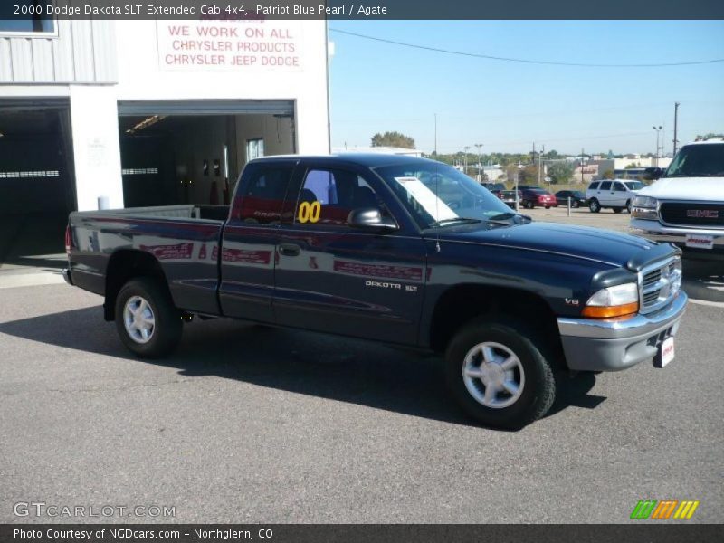 Patriot Blue Pearl / Agate 2000 Dodge Dakota SLT Extended Cab 4x4