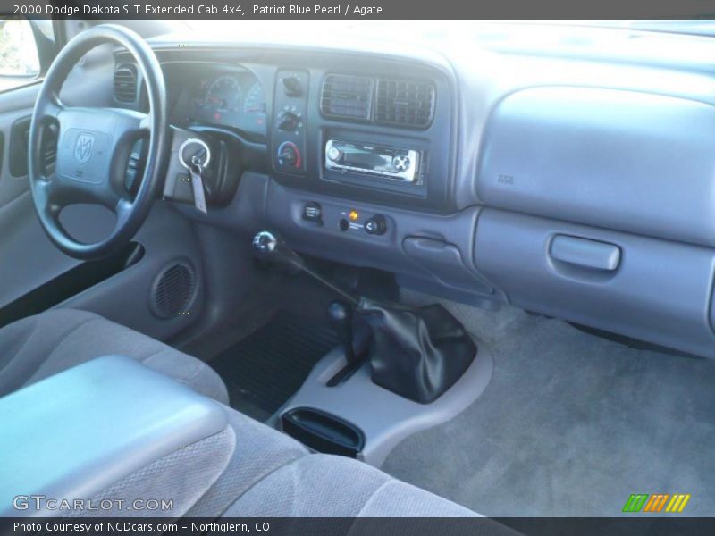 Patriot Blue Pearl / Agate 2000 Dodge Dakota SLT Extended Cab 4x4