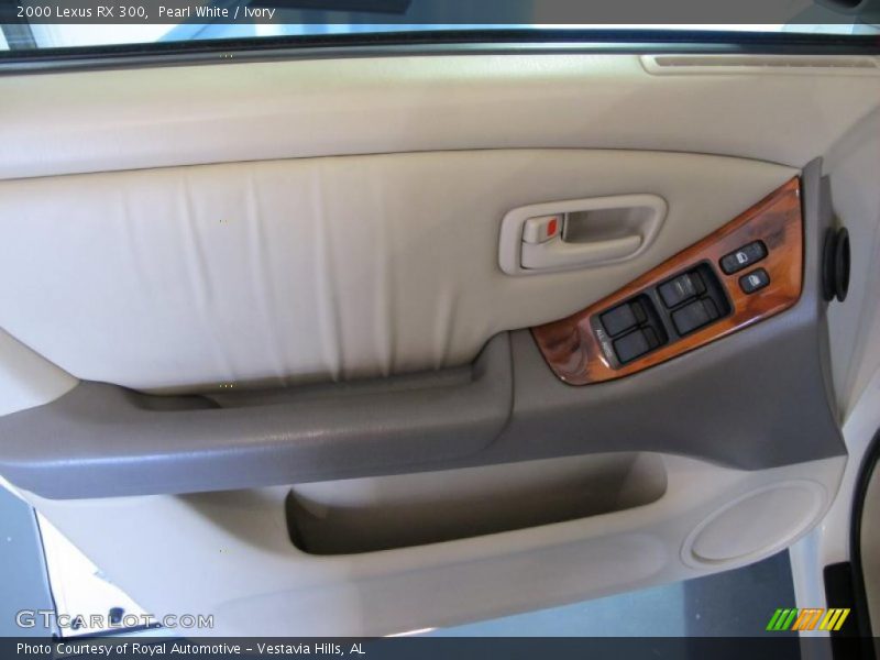 Pearl White / Ivory 2000 Lexus RX 300