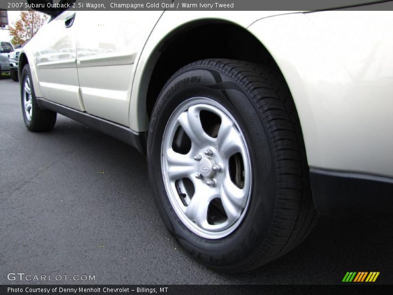 Champagne Gold Opal / Warm Ivory Tweed 2007 Subaru Outback 2.5i Wagon