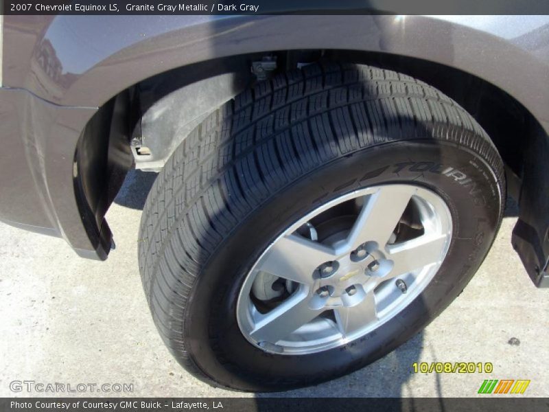Granite Gray Metallic / Dark Gray 2007 Chevrolet Equinox LS