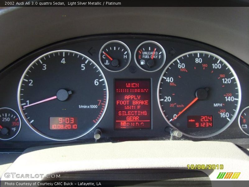  2002 A6 3.0 quattro Sedan 3.0 quattro Sedan Gauges