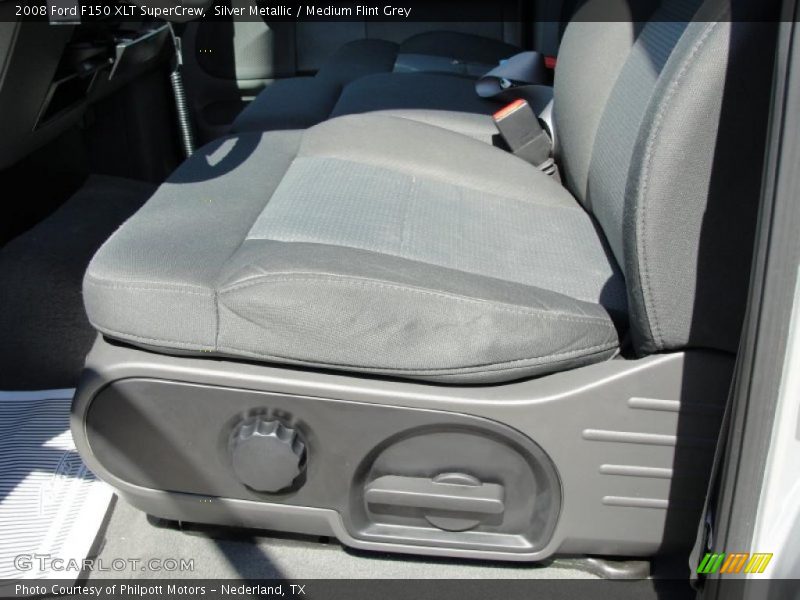 Silver Metallic / Medium Flint Grey 2008 Ford F150 XLT SuperCrew