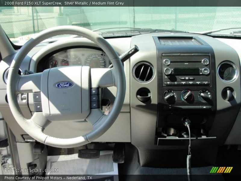 Silver Metallic / Medium Flint Grey 2008 Ford F150 XLT SuperCrew
