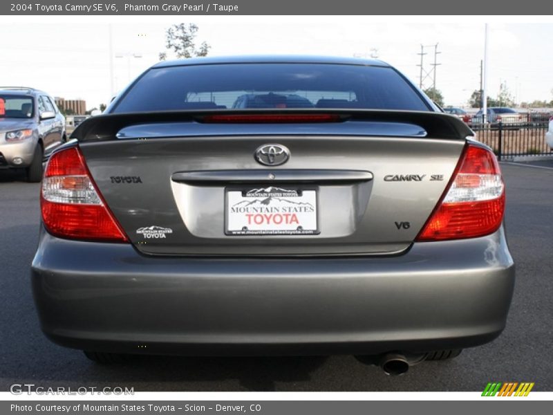 Phantom Gray Pearl / Taupe 2004 Toyota Camry SE V6