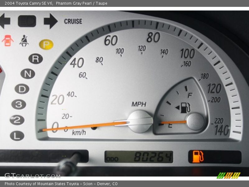 Phantom Gray Pearl / Taupe 2004 Toyota Camry SE V6