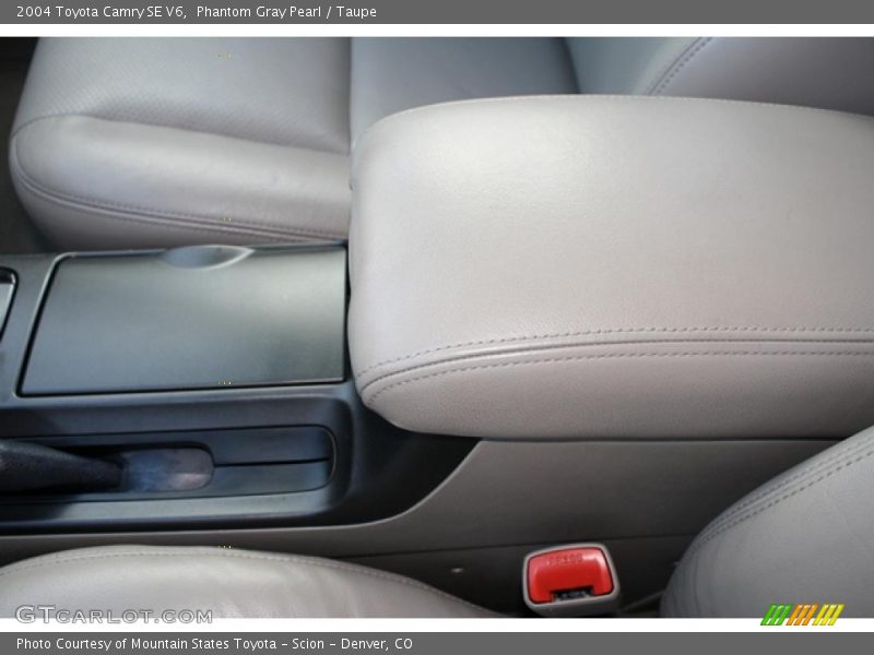 Phantom Gray Pearl / Taupe 2004 Toyota Camry SE V6