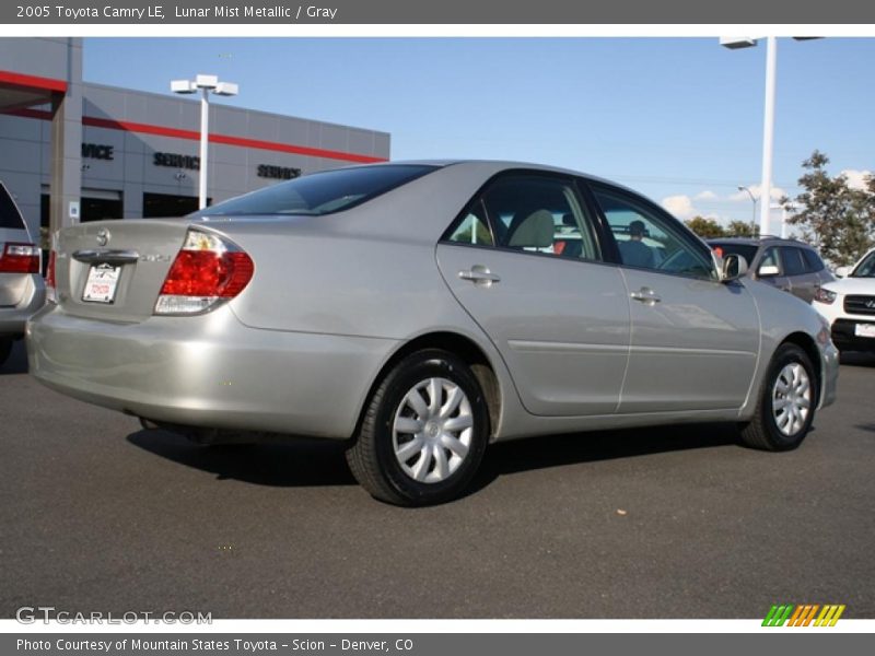 Lunar Mist Metallic / Gray 2005 Toyota Camry LE
