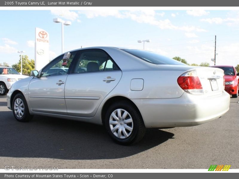 Lunar Mist Metallic / Gray 2005 Toyota Camry LE