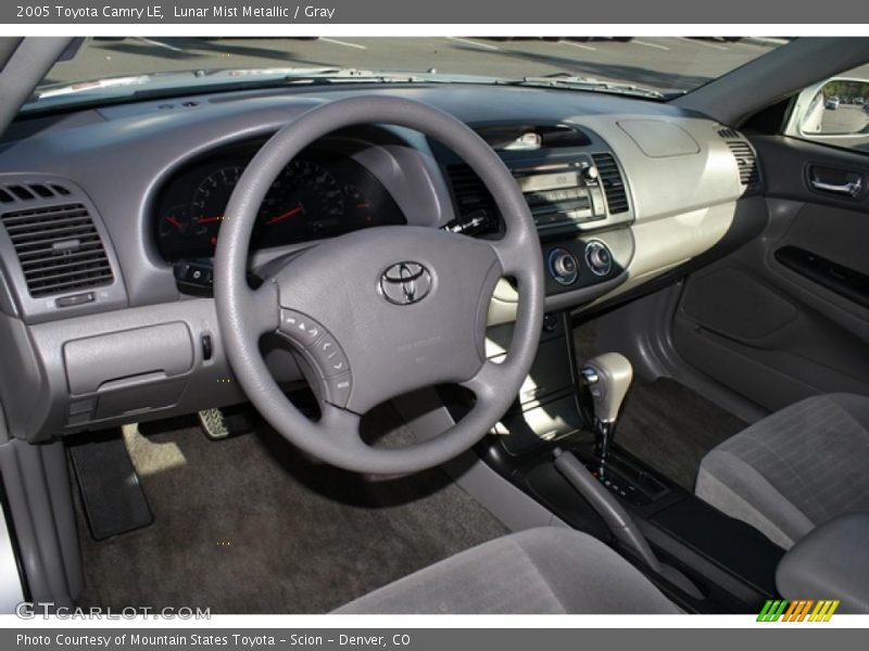 Lunar Mist Metallic / Gray 2005 Toyota Camry LE
